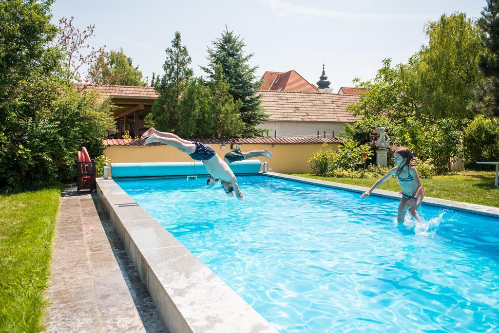 Winzerhof Familie Bogner Apartment Rohrendorf bei Krems Bagian luar foto